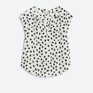 Morey split neck short sleeve blouse